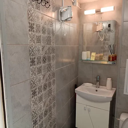 студио еми Apartment *