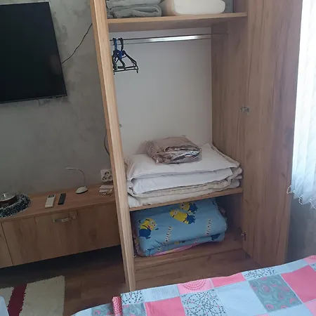 студио еми